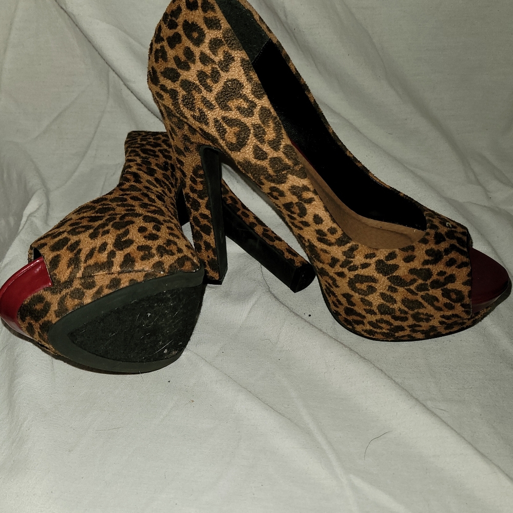 High heel djoes